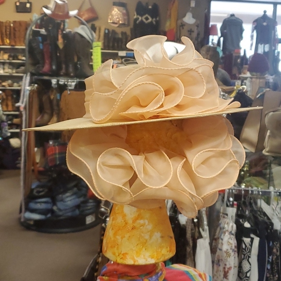 Vintage Sonni Derby-Sunday Hat with ponytail hole
